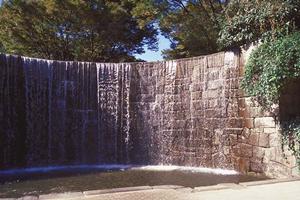 神戸駅徒歩5分！快適な滞在を約束する東横INNJR神戸駅北口の魅力と詳細情報